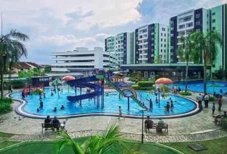 Manhattan Premier Waterpark By Ubook